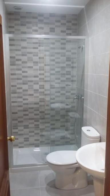 Coqueto Alojamiento Cercano A Las Termas B Ourense Ngoại thất bức ảnh